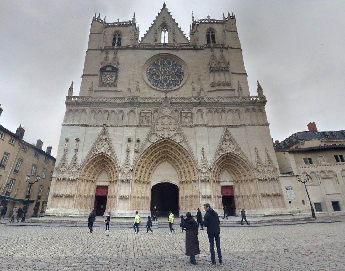 Cathédrale Saint-Jean, Lyon, façade (photo)